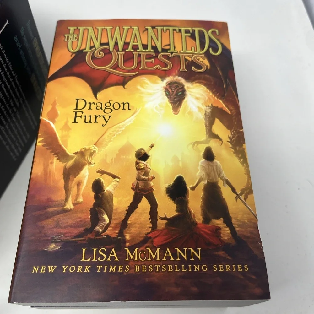 Unwanteds Quests Complete Collection 7-Book Box Set Lisa McMann Paperback
